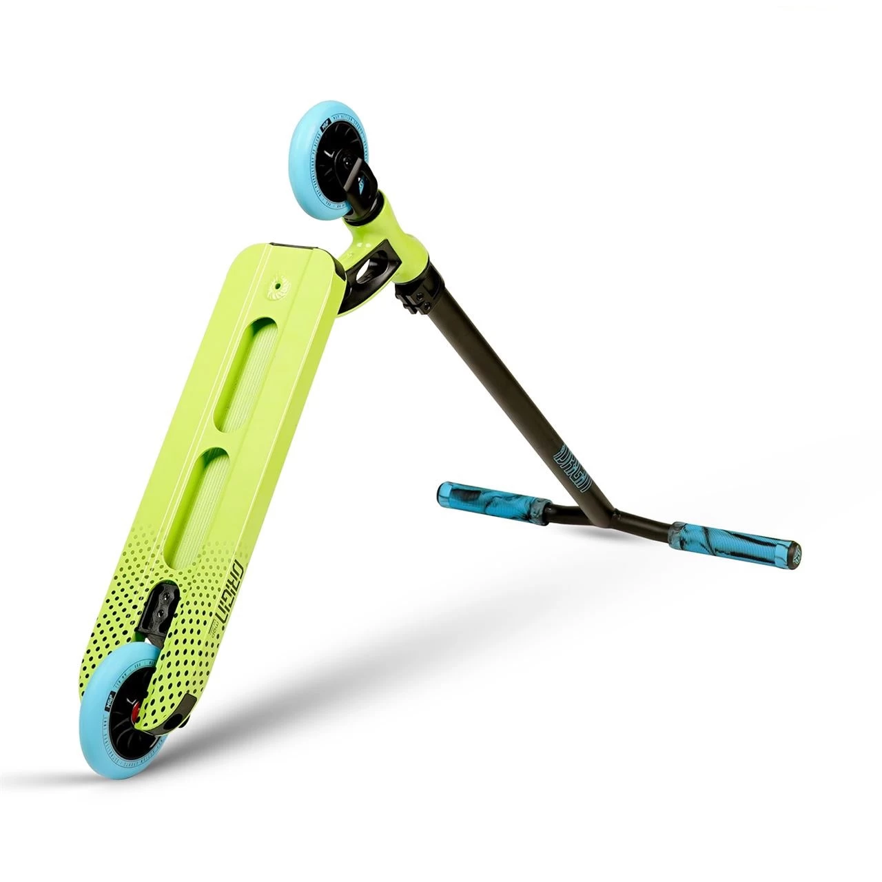 MGP VX Origin II Shredder Pro 5" Stunt Scooter - Lime/Blue 4 MGP VX Origin II Shredder Pro 5" Stunt Scooter - Lime/Blue - Image 2