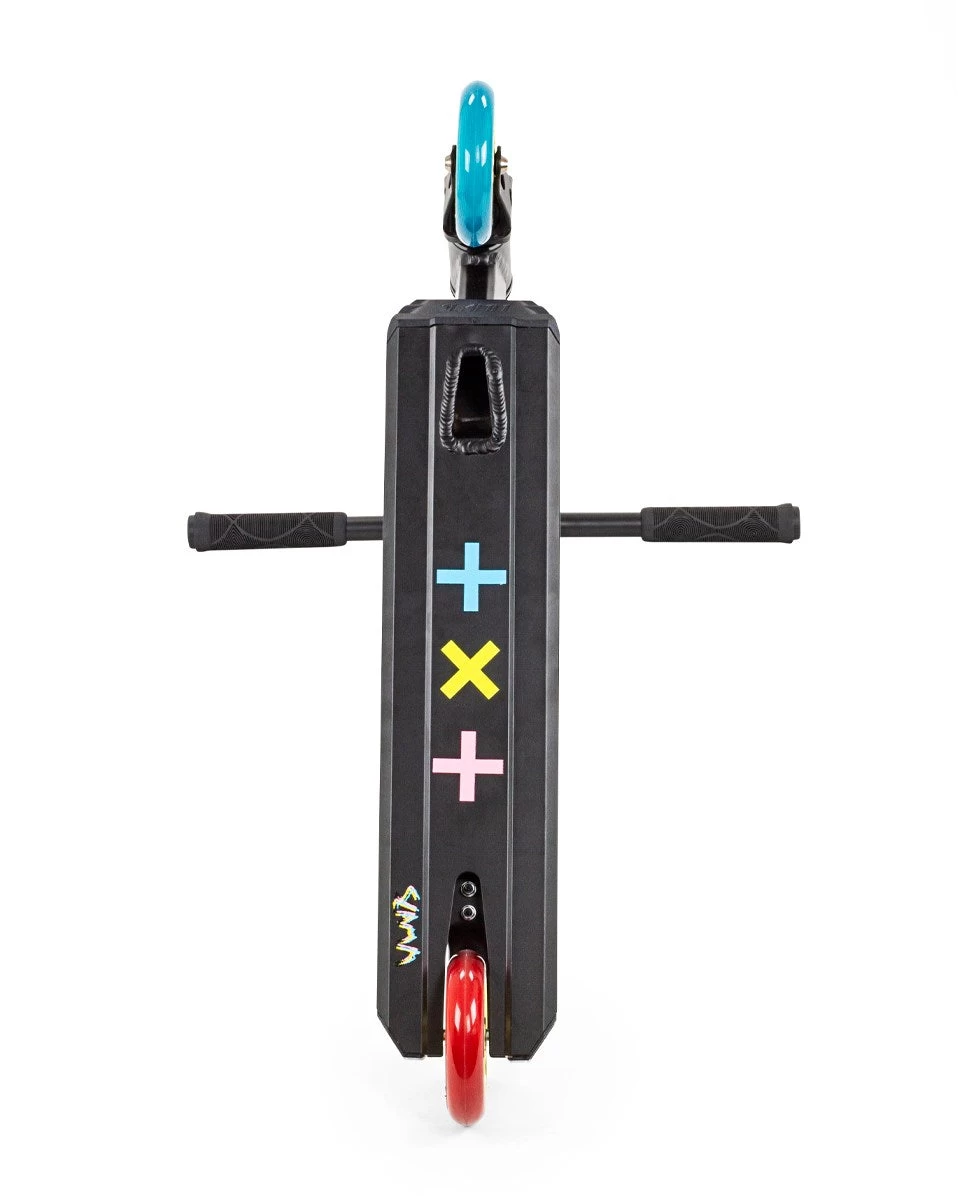 Slamm X Edition Stunt Scooter - Black/Gold 5 Slamm X Edition Stunt Scooter - Black/Gold - Image 3